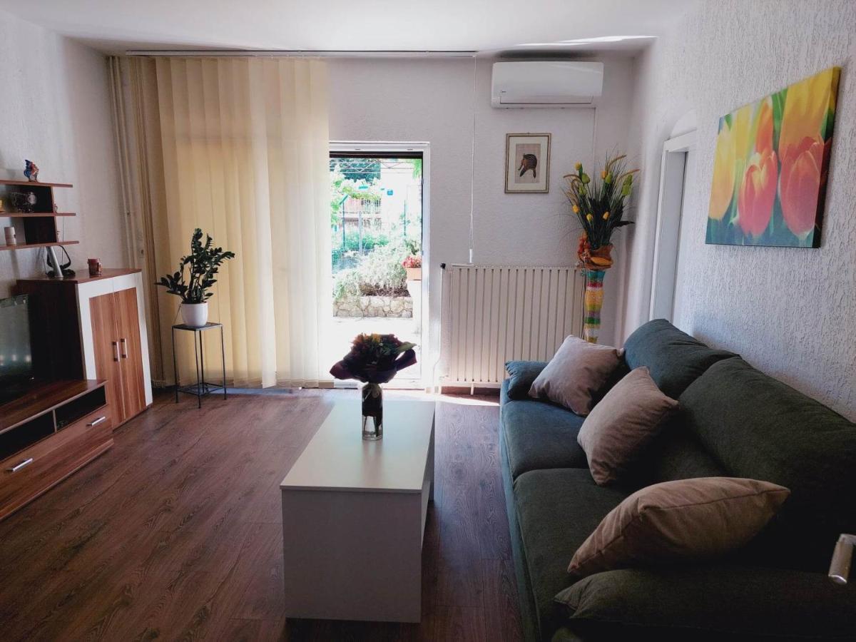 Rubin Apartman Ika Kültér fotó